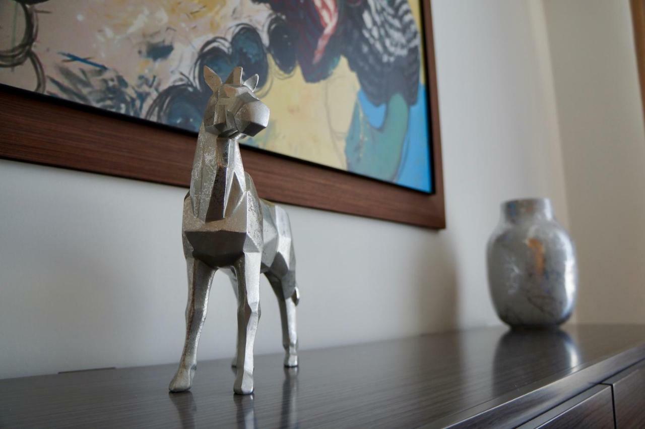 Metropolitan Suites Zapopan Dış mekan fotoğraf