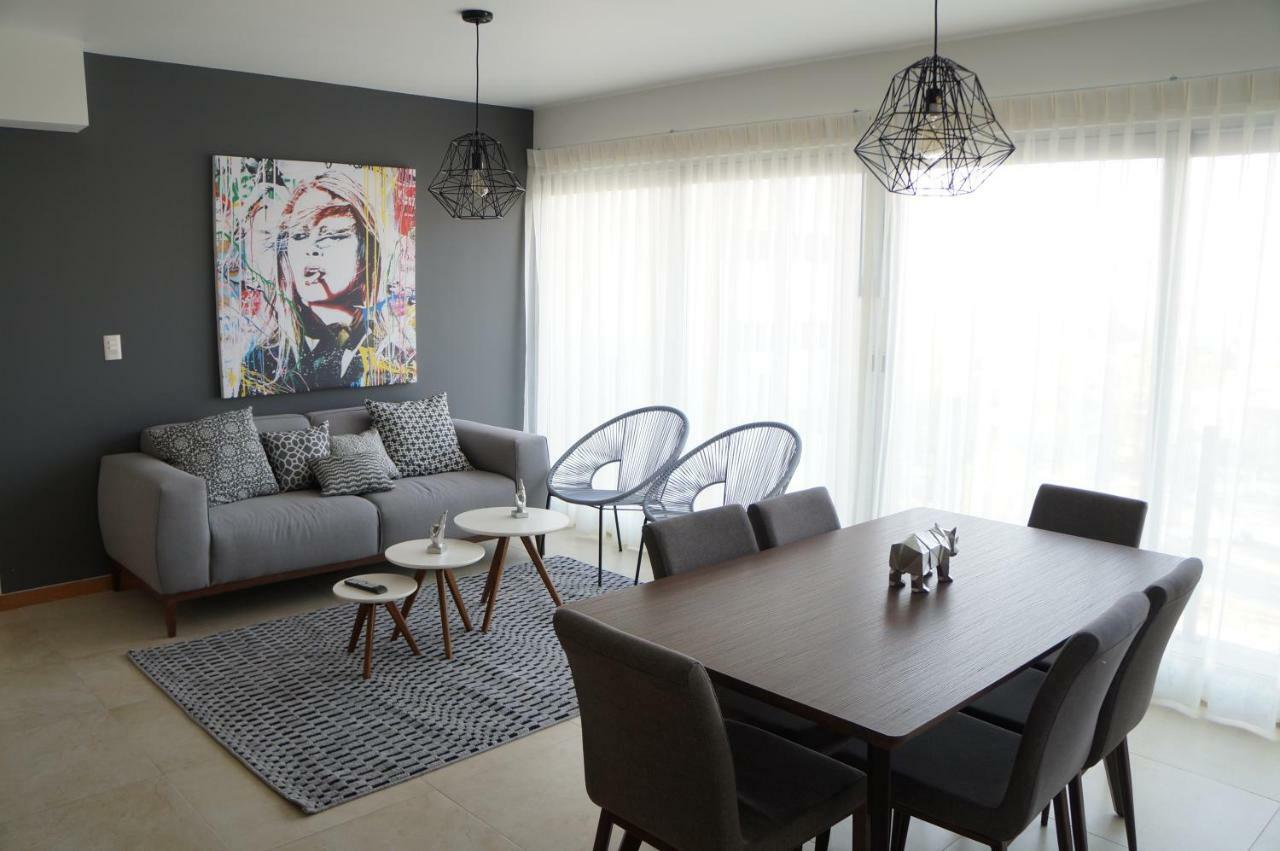 Metropolitan Suites Zapopan Dış mekan fotoğraf
