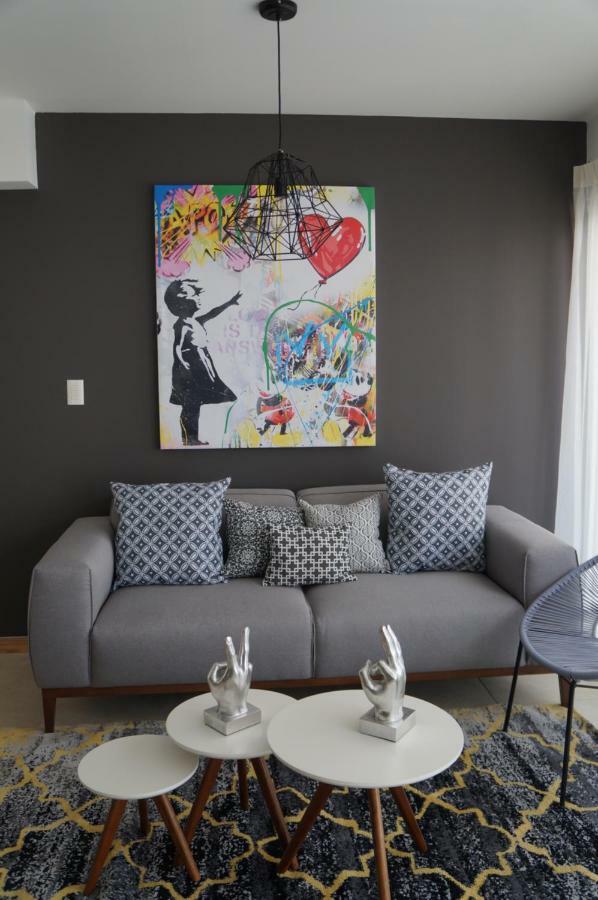 Metropolitan Suites Zapopan Dış mekan fotoğraf